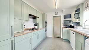 Photo 15- click for photo gallery